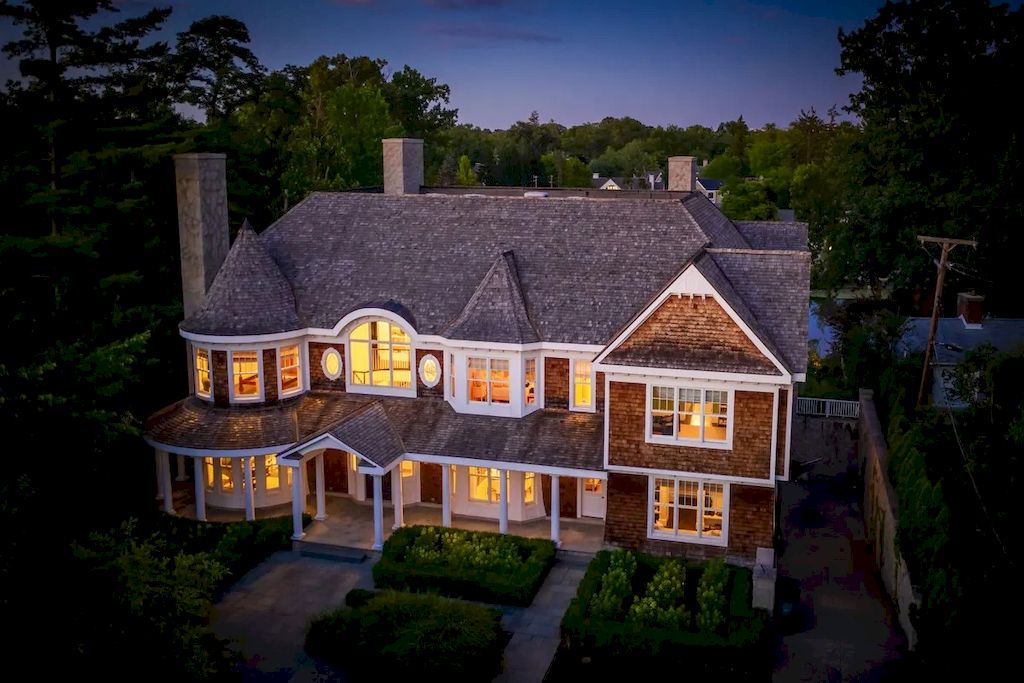 The Home in Michigan is a luxurious home with panoramic views of renowned Quarton Lake now available for sale. This home located at 220 Lake Park Dr, Birmingham, Michigan; offering 05 bedrooms and 07 bathrooms with 13,012 square feet of living spaces.