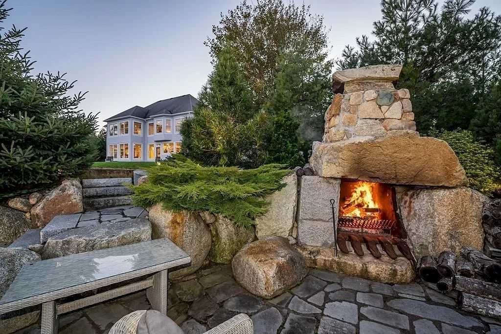 The Home in Massachusetts is a luxurious home featuring state-of-the-art amenities now available for sale. This home located at 7 & 9 Inges Way, Plymouth, Massachusetts; offering 08 bedrooms and 09 bathrooms with 9,000 square feet of living spaces.