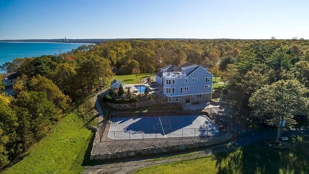 Rare-Estate-Offers-Spectacular-Views-of-Cape-Cod-Bay-Massachusetts-Listed-for-4700000-4