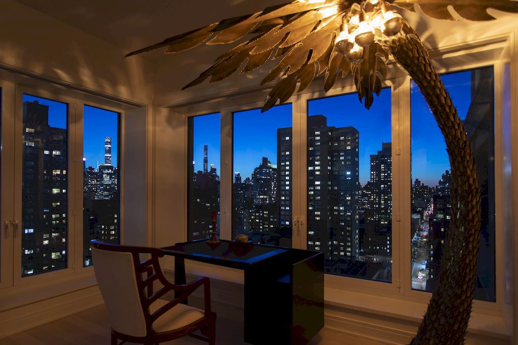 Stunning-and-High-end-Luxury-of-40-East-End-Boutique-Condo-in-New-York-29