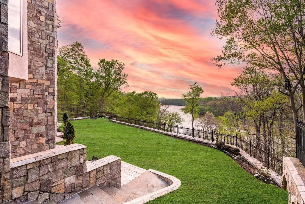 The Home in Virginia is a luxurious home built under European architecture and positioned high above the banks of the Potomac River now available for sale. This home located at 612 Rivercrest Dr, McLean, Virginia; offering 05 bedrooms and 11 bathrooms with 16,000 square feet of living spaces. 