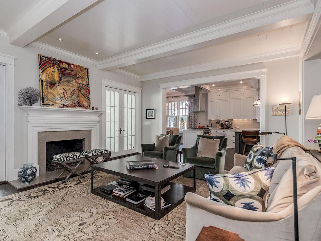 The Home in North Carolina is a luxurious home set on a hill on quiet street in Myers Park now available for sale. This home located at 2027 Princeton Ave, Charlotte, North Carolina; offering 06 bedrooms and 08 bathrooms with 6,355 square feet of living spaces. 