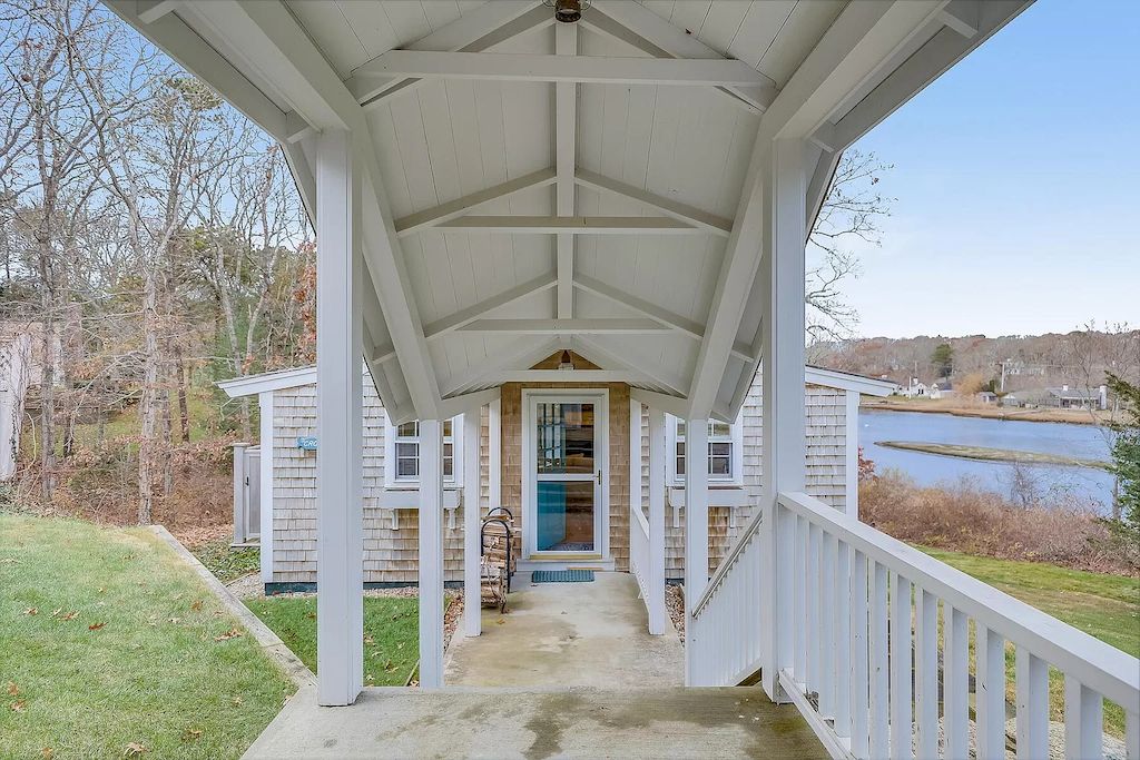 The Home in Massachusetts is a luxurious home nestled into a beautiful natural settings now available for sale. This home located at 128 Starboard Ln, Osterville, Massachusetts; offering 04 bedrooms and 06 bathrooms with 3,322 square feet of living spaces.