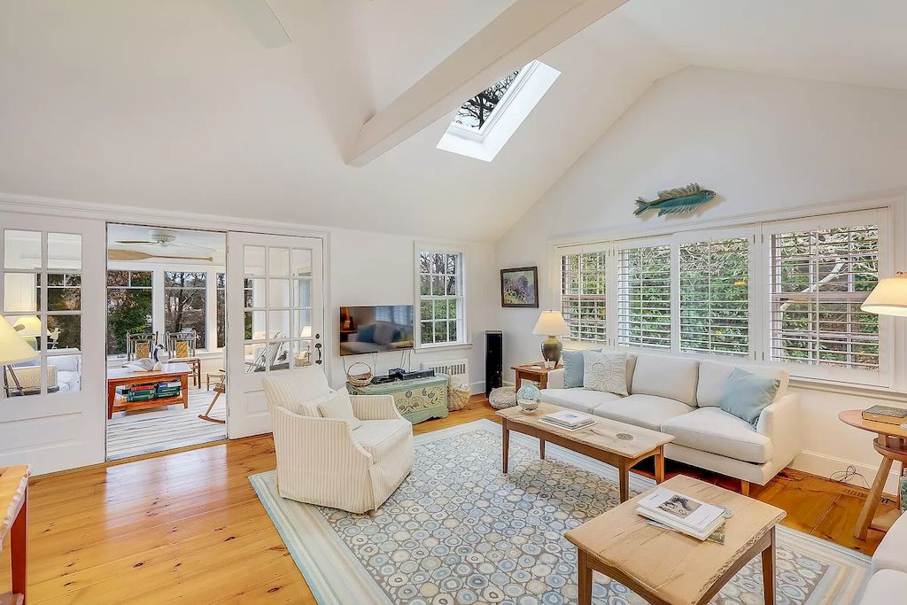 The Home in Massachusetts is a luxurious home nestled into a beautiful natural settings now available for sale. This home located at 128 Starboard Ln, Osterville, Massachusetts; offering 04 bedrooms and 06 bathrooms with 3,322 square feet of living spaces.