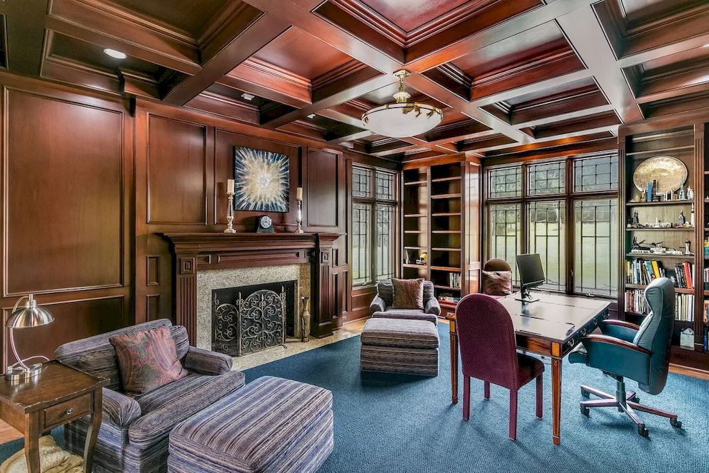 The Home in Michigan is a luxurious home possessing a lovely courtyard with fountain and refined interiors now available for sale. This home located at 1100 Orchard Ridge Rd, Bloomfield Hills, Michigan; offering 06 bedrooms and 11 bathrooms with 14,900 square feet of living spaces.