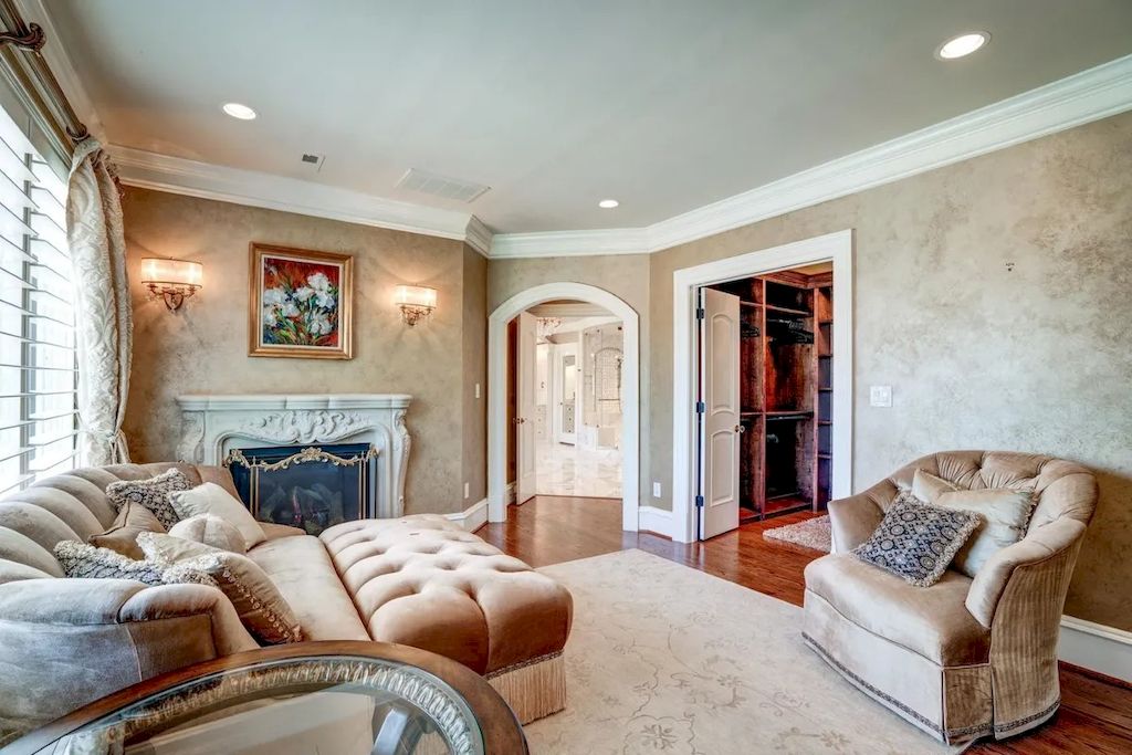 The Home in Virginia is a luxurious, custom built home with timeless finishes and comfortable elegance now available for sale. This home located at 40483 Grenata Preserve Pl, Leesburg, Virginia; offering 07 bedrooms and 11 bathrooms with 15,726 square feet of living spaces. 