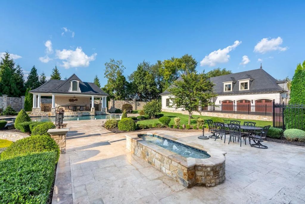 The Home in Virginia is a luxurious, custom built home with timeless finishes and comfortable elegance now available for sale. This home located at 40483 Grenata Preserve Pl, Leesburg, Virginia; offering 07 bedrooms and 11 bathrooms with 15,726 square feet of living spaces. 