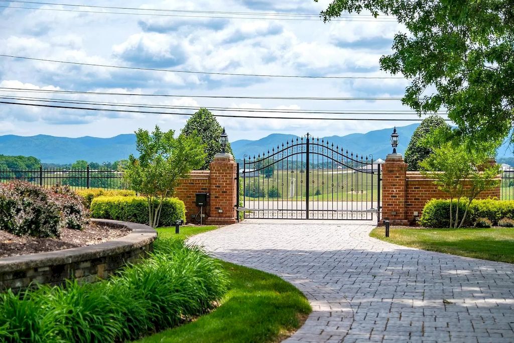 The Home in Virginia is a luxurious home showcasing craftsmanship and thoughtfulness now available for sale. This home located at 1324 Keezletown Rd, Weyers Cave, Virginia; offering 09 bedrooms and 15 bathrooms with 15,000 square feet of living spaces.