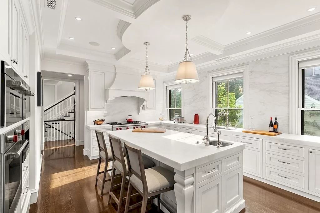 The Home in Massachusetts is a luxurious home which is not only ideal for urban life but also great for outdoor experience now available for sale. This home located at 59 High St, Brookline, Massachusetts; offering 07 bedrooms and 08 bathrooms with 7,450 square feet of living spaces.