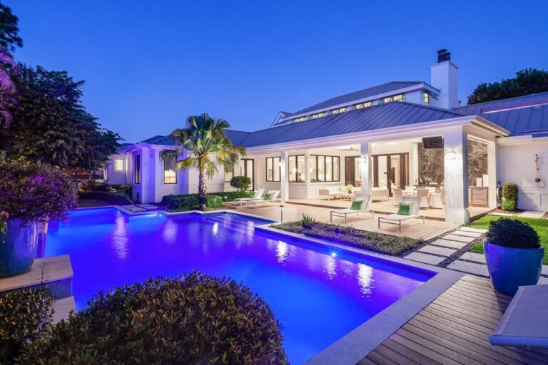 This $9,995,000 Thoughtfully Designed Home in Naples offers Exceptional Floor Plan