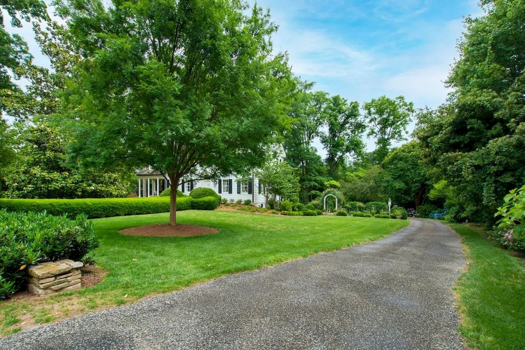 Traditional-Federal-Style-Home-in-North-Carolina-Listed-for-3250000-38