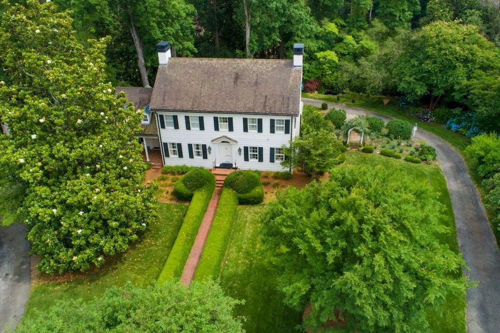Traditional-Federal-Style-Home-in-North-Carolina-Listed-for-3250000-39
