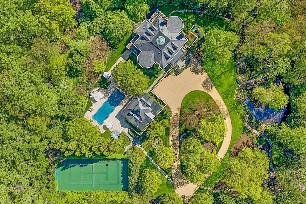 The Home in Virginia is a luxurious home offering every modern-day convenience with significant renovations now available for sale. This home located at 6827 Sorrel St, McLean, Virginia; offering 08 bedrooms and 12 bathrooms with 14,900 square feet of living spaces.