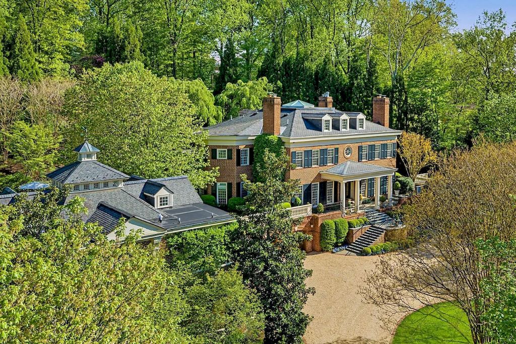 Tremendous-and-Noteworthy-Residence-in-Virginia-on-Market-for-14700000-2