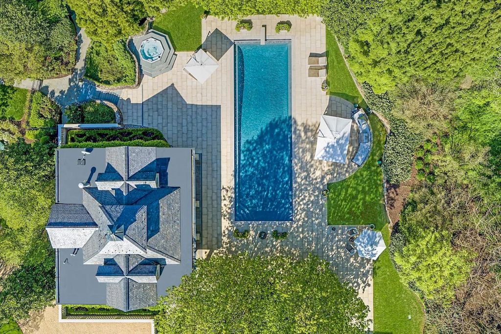 Tremendous-and-Noteworthy-Residence-in-Virginia-on-Market-for-14700000-33