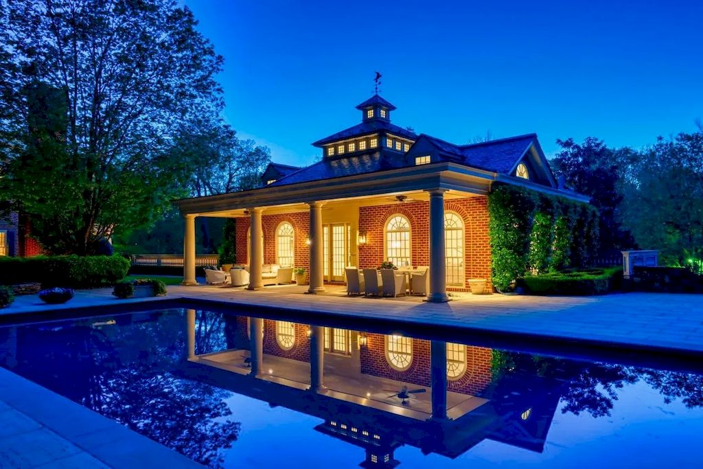 Tremendous-and-Noteworthy-Residence-in-Virginia-on-Market-for-14700000-41