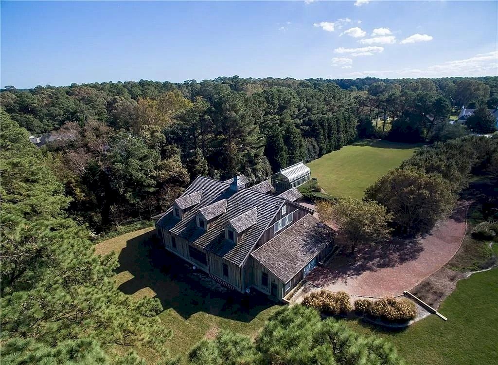 Waterfront-Home-in-Virginia-Hits-Market-for-6150000-31