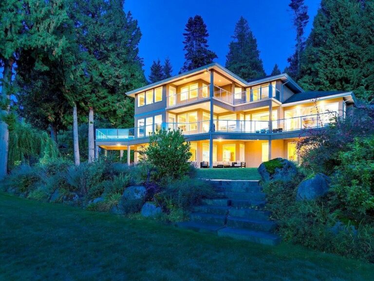 Waterfront Property in Surrey Overlooking the Ocean Views Asks for C$6,499,000