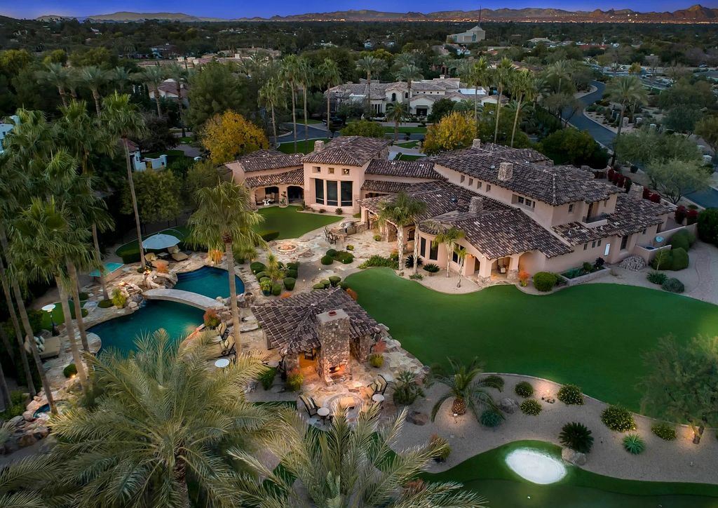 Impressive Resort Style Home in Paradise Valley sells for $6,125,000
