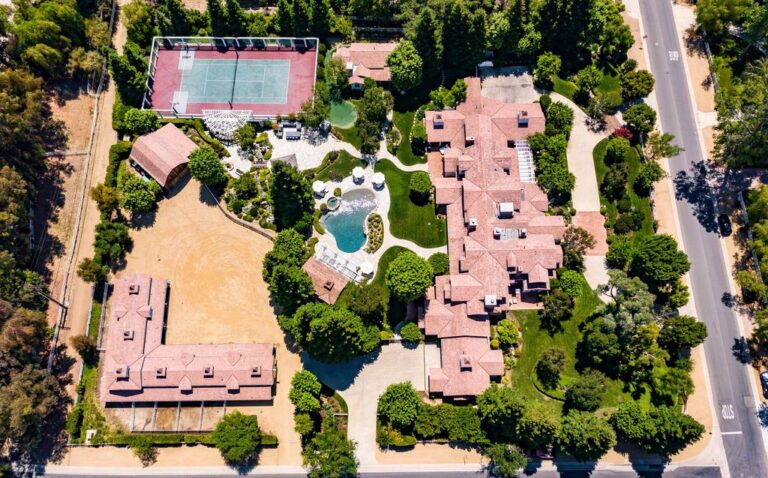 An Unimaginable House in Hidden Hills with a Huge Circular Driveway Asking for $24,950,000