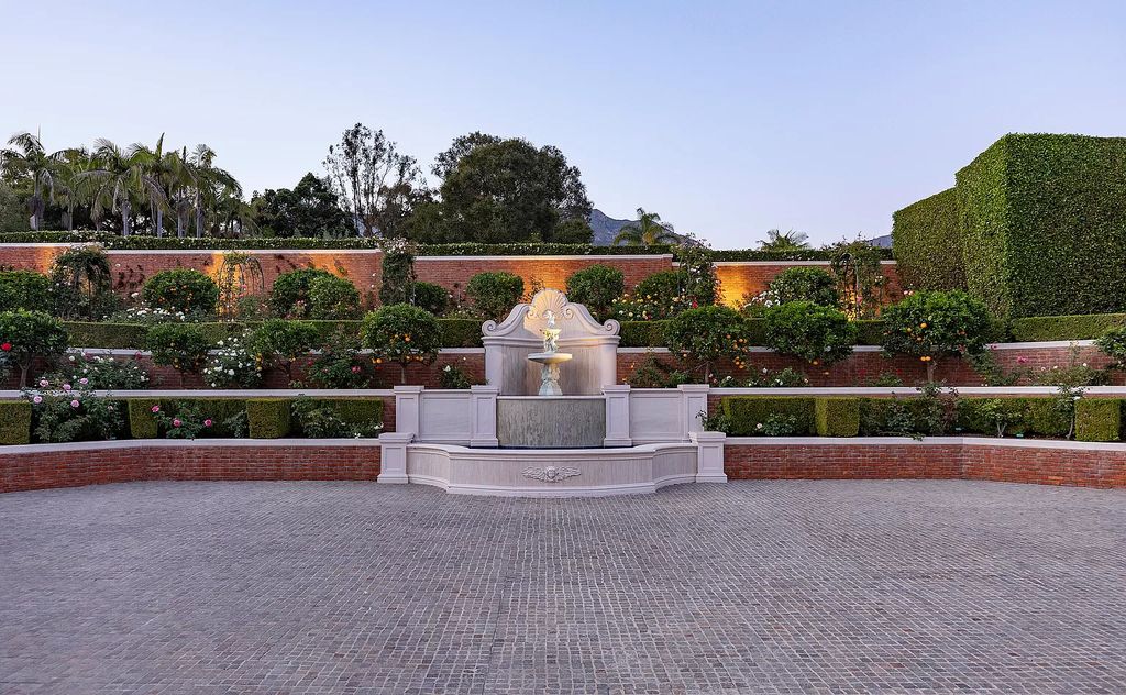 The Villa in Santa Barbara is an arguably the largest and most private estate in Birnam Wood now available for sale. This home located at 1917 Boundary Dr, Santa Barbara, California