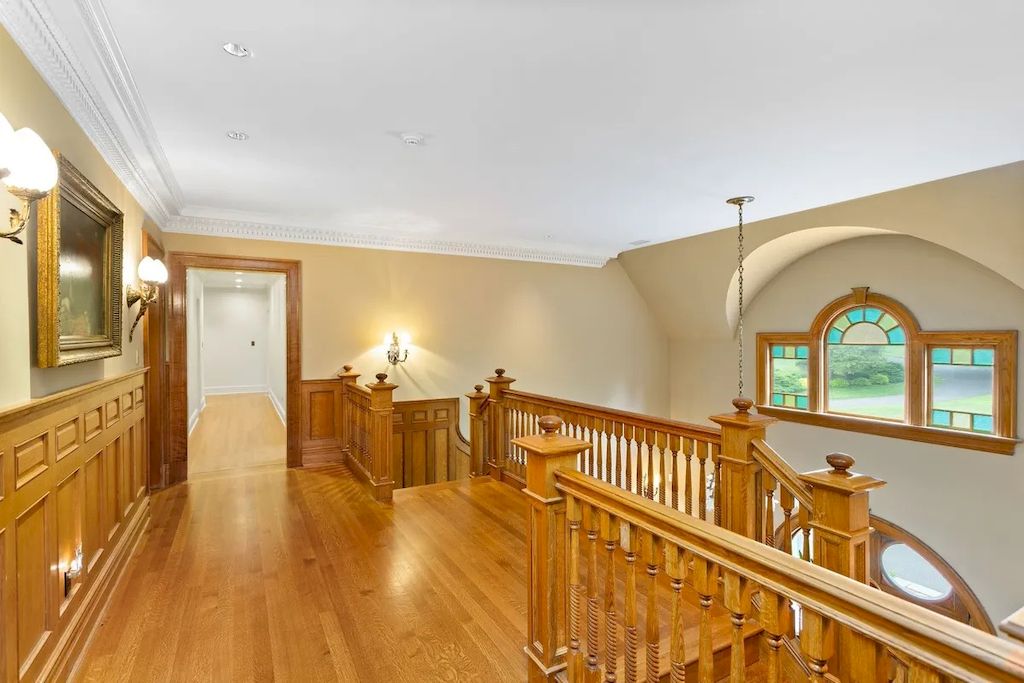 The Home in Connecticut is a luxurious home incorporating classic Queen Anne Victorian style elements with modern-day amenities now available for sale. This home located at 1111 Sasco Hill Rd, Fairfield, Connecticut; offering 09 bedrooms and 14 bathrooms with 15,037 square feet of living spaces. 