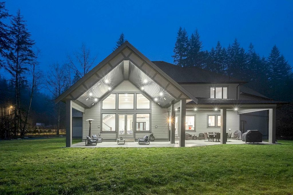 The House in Mission is a luxurious custom home on 3 private acres now available for sale. This home located at 29622 Dewdney Trunk Rd, Mission, BC V4S 1B6, Canada