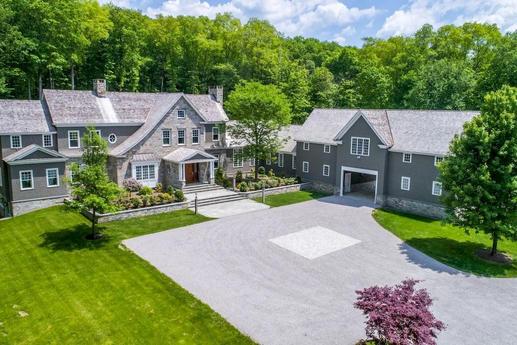 The Home in Connecticut is a luxurious home with elegant and comfortable spaces throughout and energy efficiency now available for sale. This home located at 40/42 Nettleton Hollow Rd, Washington, Connecticut; offering 05 bedrooms and 08 bathrooms with 11,776 square feet of living spaces.