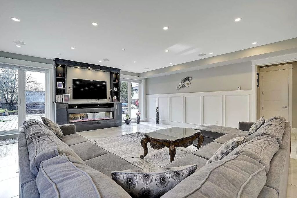 The House in Surrey is a fully custom home with high 21 ft ceilings now available for sale