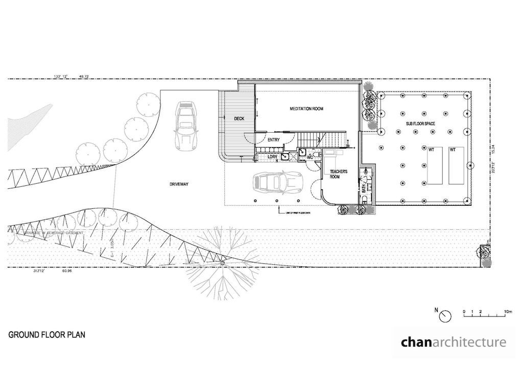 McCrae Bush House with Elevated Angular Form by Chan Architecture