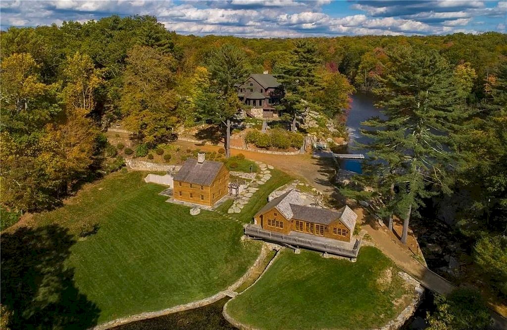 The Home in Connecticut is a luxurious home of exceptional indoor and outdoor spaces now available for sale. This home located at 90 Route 148, Killingworth, Connecticut; offering 06 bedrooms and 06 bathrooms with 4,204 square feet of living spaces. 