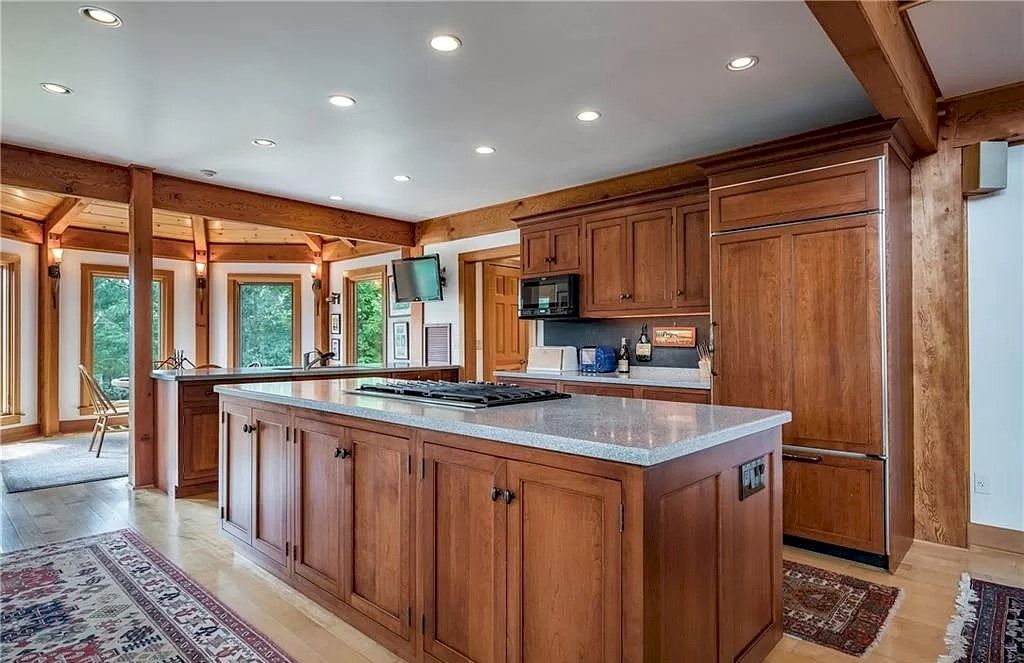 The Home in Connecticut is a luxurious home of exceptional indoor and outdoor spaces now available for sale. This home located at 90 Route 148, Killingworth, Connecticut; offering 06 bedrooms and 06 bathrooms with 4,204 square feet of living spaces. 