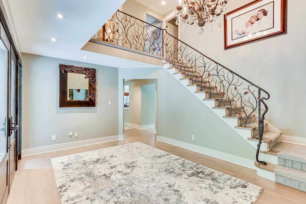 The Home in Virginia is a luxurious home featuring a perfect blend of traditional and contemporary finishes now available for sale. This home located at 536 Springvale Rd, Great Falls, Virginia; offering 06 bedrooms and 09 bathrooms with 12,000 square feet of living spaces.