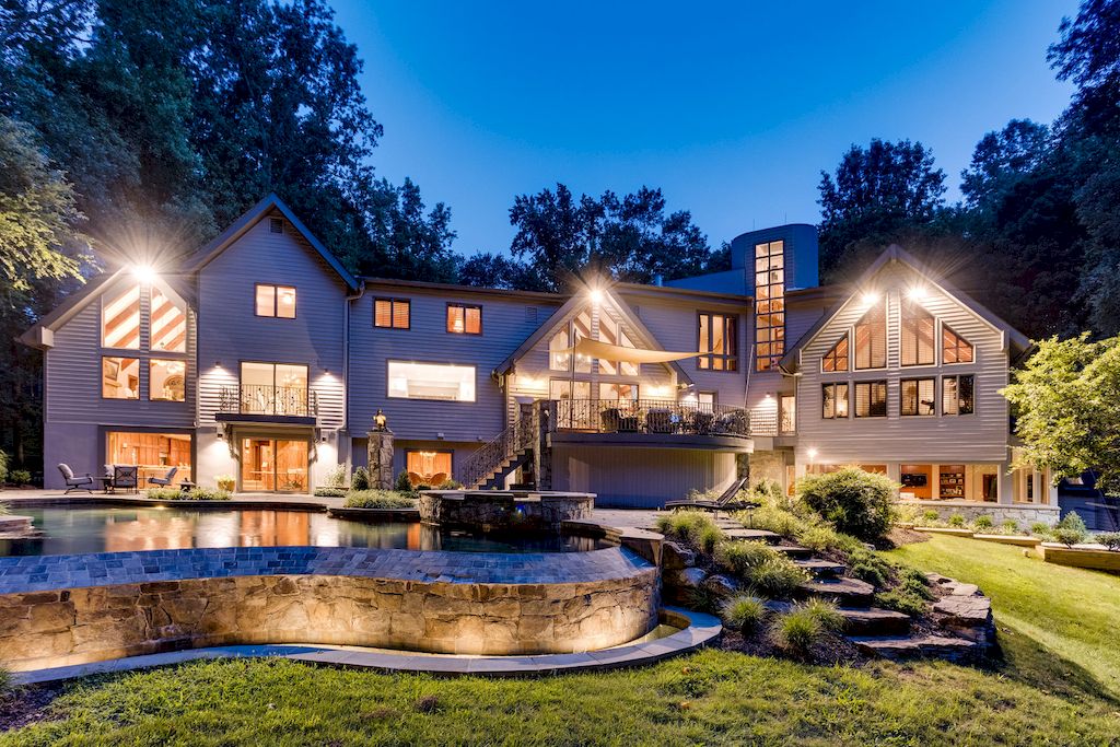 New-Year-New-Beginning-with-this-5160000-Enchanting-Home-in-Virginia-3