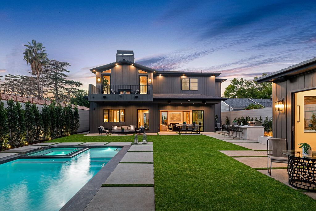 The Home in Valley Village is a luxurious home showcases exquisite attention to detail, excellent floor plan, grand scale living space now available for sale. This home located at 4832 Gentry Ave, Valley Village, California