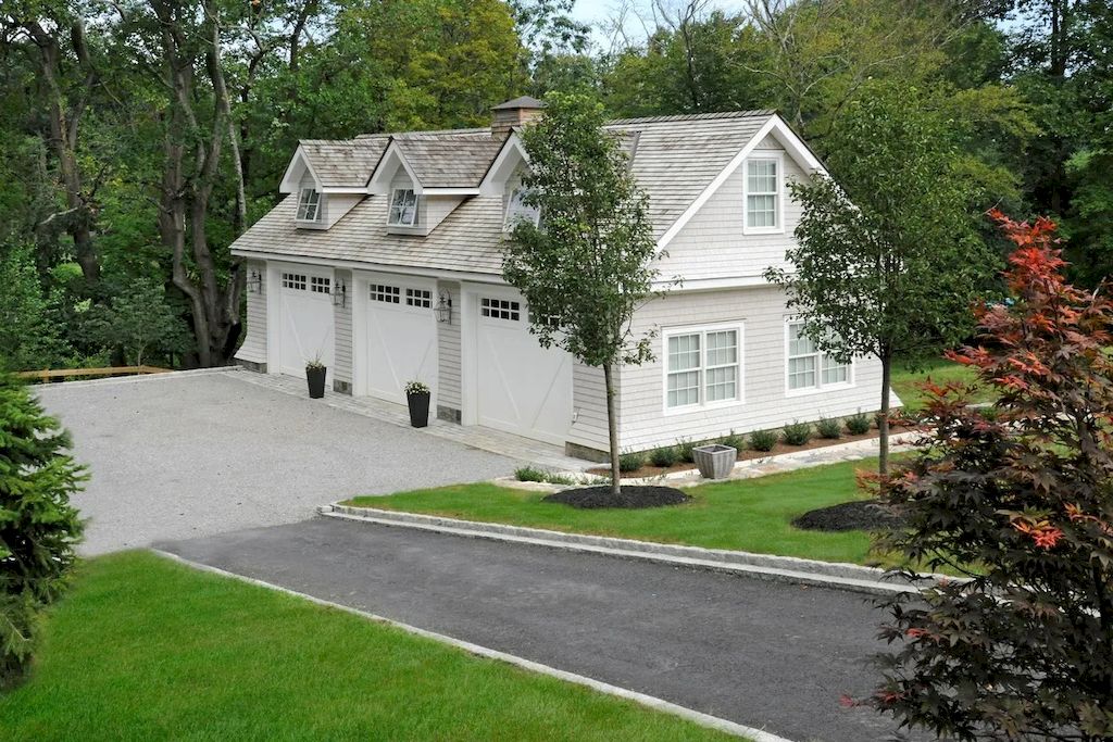 The Home in Connecticut is a luxurious and newly constructed home now available for sale. This home located at 570 North St, Greenwich, Connecticut; offering 06 bedrooms and 08 bathrooms with 14,000 square feet of living spaces.