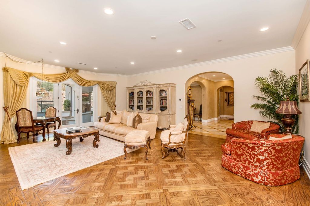This-12995000-Mediterranean-Villa-in-Calabasas-has-a-Stunning-Two-Story-Entry-18