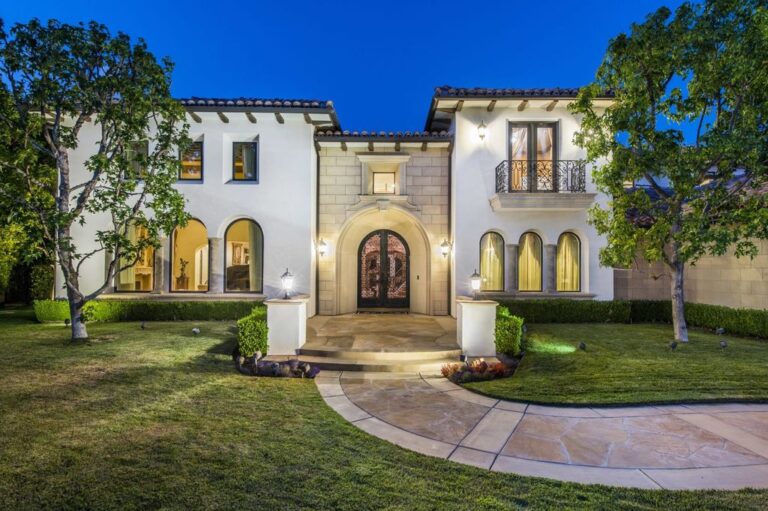 12.995M Mediterranean Villa in Calabasas has a Stunning 2Story Entry