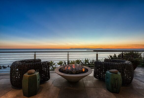 $23M Ultimate Home in Corona Del Mar with Detail of a Fine Sailing Yacht