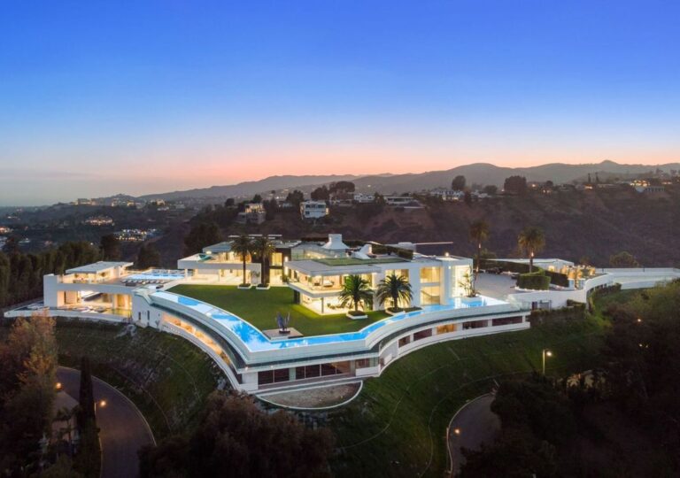 $295M Los Angeles Paradise is The Largest & Grandest House Ever Built