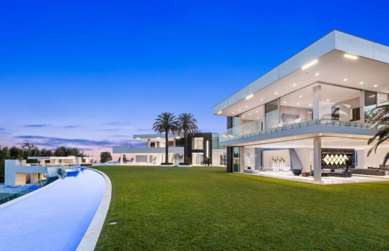$295M Los Angeles Paradise is The Largest & Grandest House Ever Built