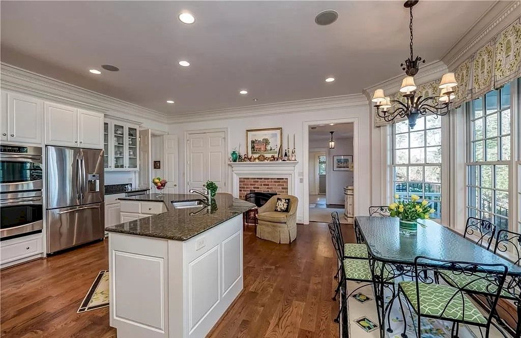 The Home in Virginia is a luxurious home beautifully landscaped and overlooks Linkhorn Bay now available for sale. This home located at 1500 Old Bay Ct, Virginia Beach, Virginia; offering 05 bedrooms and 05 bathrooms with 5,033 square feet of living spaces.