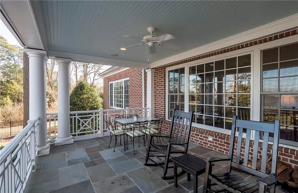 The Home in Virginia is a luxurious home beautifully landscaped and overlooks Linkhorn Bay now available for sale. This home located at 1500 Old Bay Ct, Virginia Beach, Virginia; offering 05 bedrooms and 05 bathrooms with 5,033 square feet of living spaces.