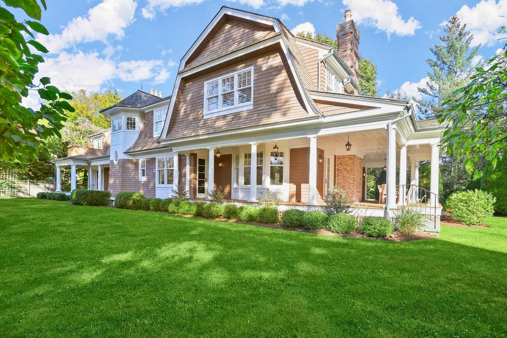 The Home in Connecticut is a luxurious home with gracious formal living and beautiful details throughout now available for sale. This home located at 222 Riverside Ave, Riverside, Connecticut; offering 06 bedrooms and 07 bathrooms with 8,221 square feet of living spaces. 