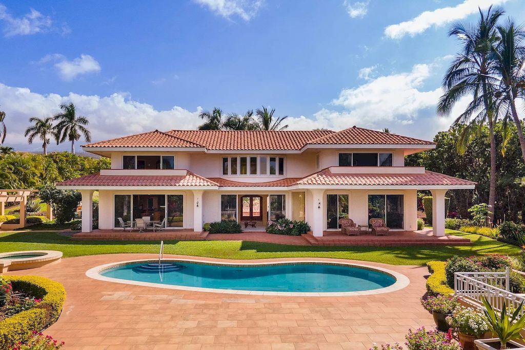 The Home in Hawaii is a luxurious home commanding incredible mountain and ocean views now available for sale. This home located at 135 Kaimanu Pl, Kihei, Hawaii; offering 05 bedrooms and 05 bathrooms with 4,717 square feet of living spaces.