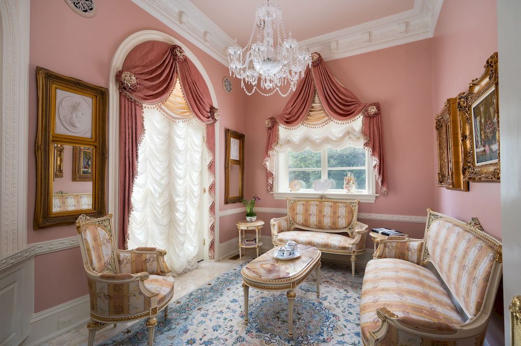 The Home in Maryland is a luxurious home that reminds you of the finest European palaces now available for sale. This home located at 9300 River Rd, Potomac, Maryland; offering 09 bedrooms and 12 bathrooms with 18,900 square feet of living spaces.