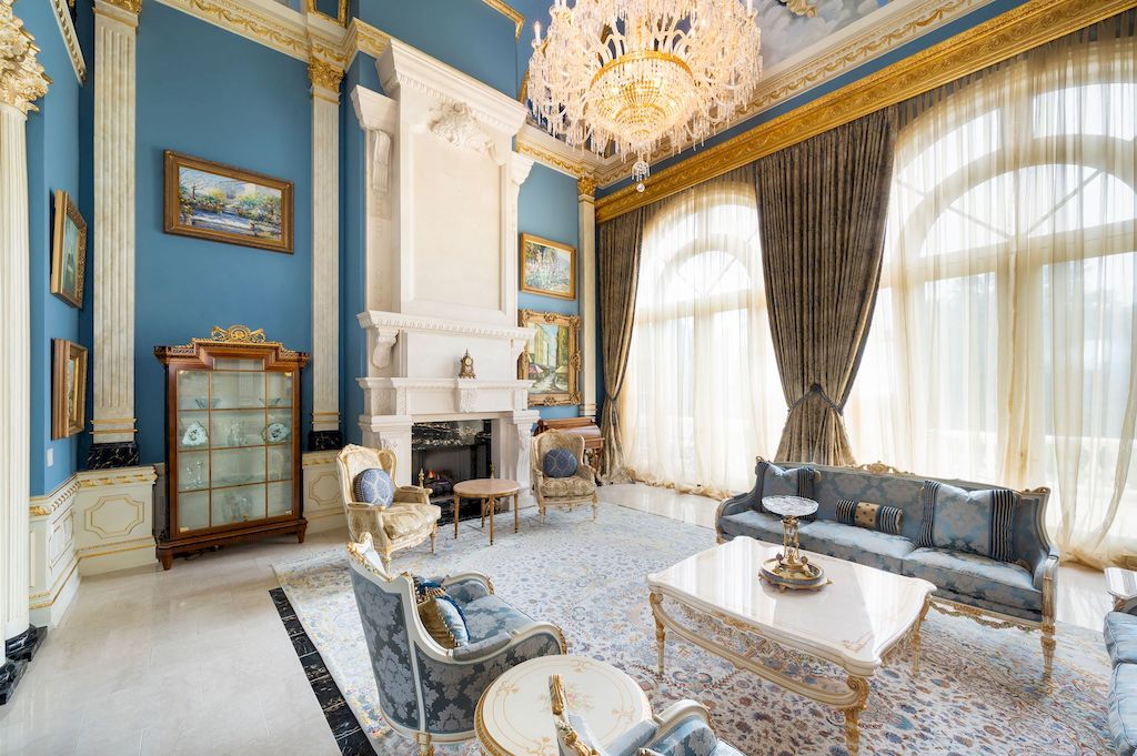 The Home in Maryland is a luxurious home that reminds you of the finest European palaces now available for sale. This home located at 9300 River Rd, Potomac, Maryland; offering 09 bedrooms and 12 bathrooms with 18,900 square feet of living spaces.