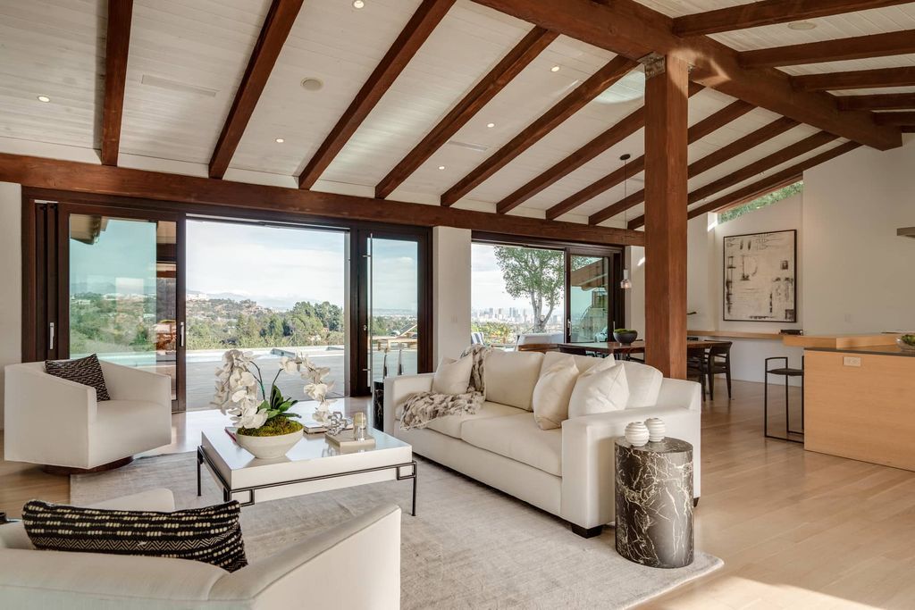 The Home in Los Angeles is one story Allen Siple architectural has breathtaking views from every room now available for sale. This home located at 1888 Mango Way, Los Angeles, California