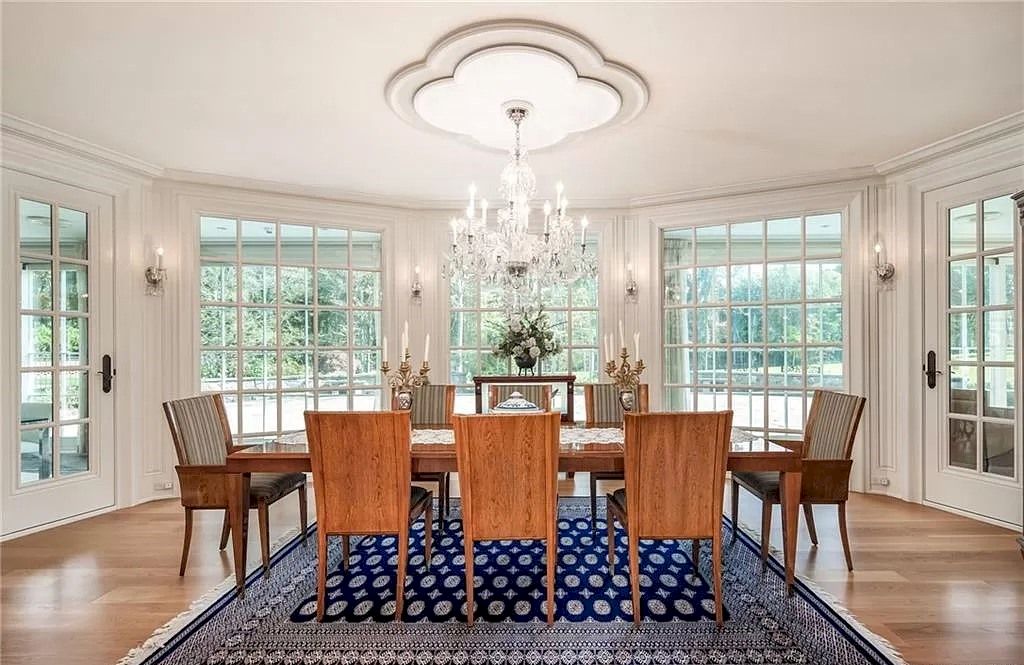 The Home in Connecticut is a luxurious home where every possible amenity at your disposal now available for sale. This home located at 75 & 76 Turtle Back Ln W, New Canaan, Connecticut; offering 08 bedrooms and 11 bathrooms with 14,724 square feet of living spaces. 