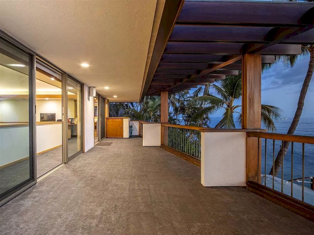 The Home in Hawaii is a luxurious home featuring seamless combination of indoor - outdoor living now available for sale. This home located at 1033 Front St #6, Lahaina, Hawaii; offering 04 bedrooms and 04 bathrooms with 3,764 square feet of living spaces. 